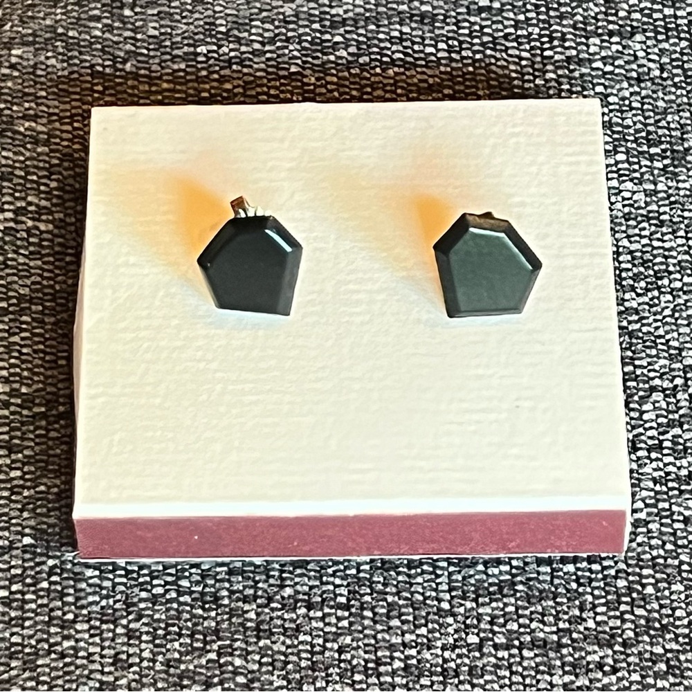 Claudia Vallejo “Facet” studs